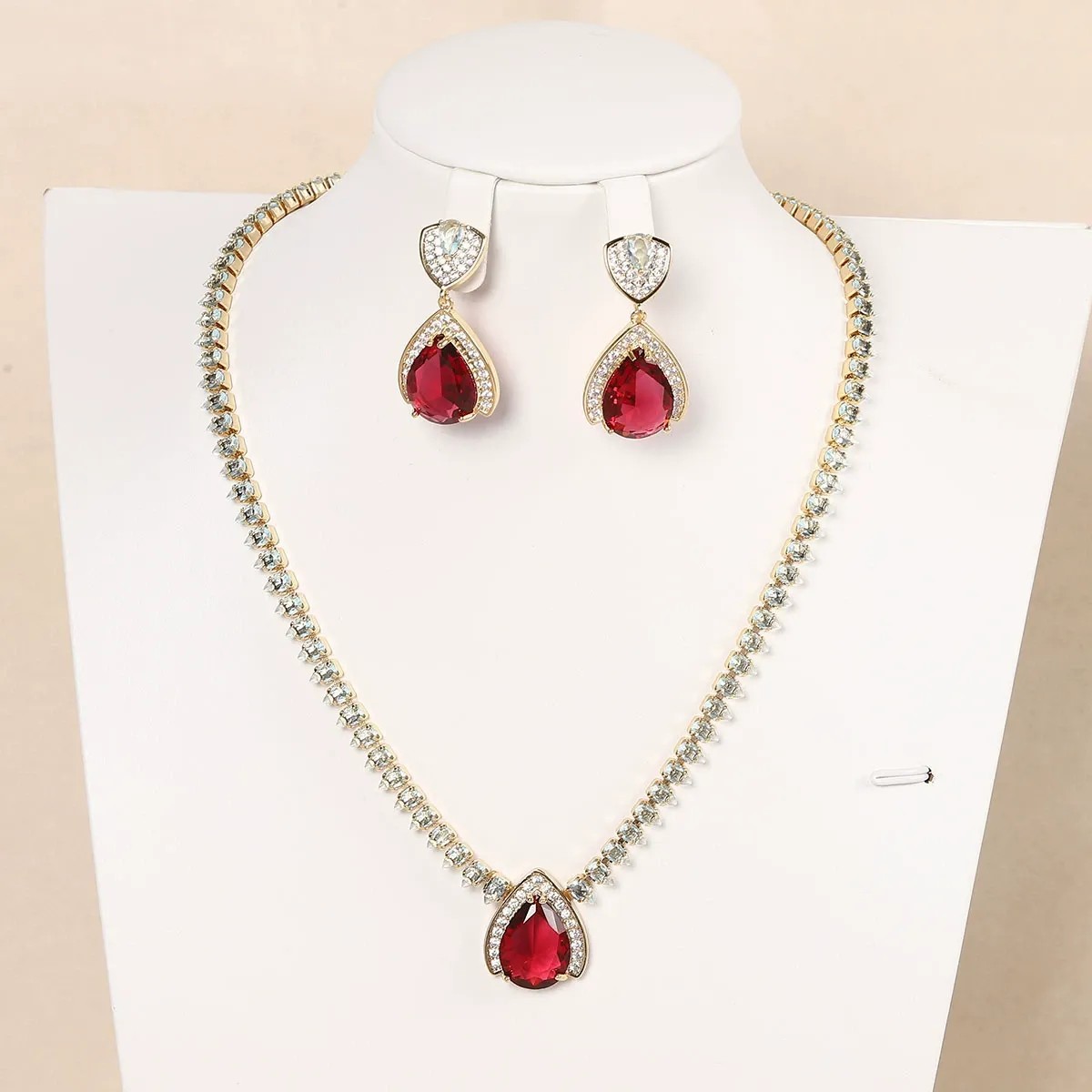 Red Zirconia Pendant Necklace  - Women Fashion Uae ulasan dan harga