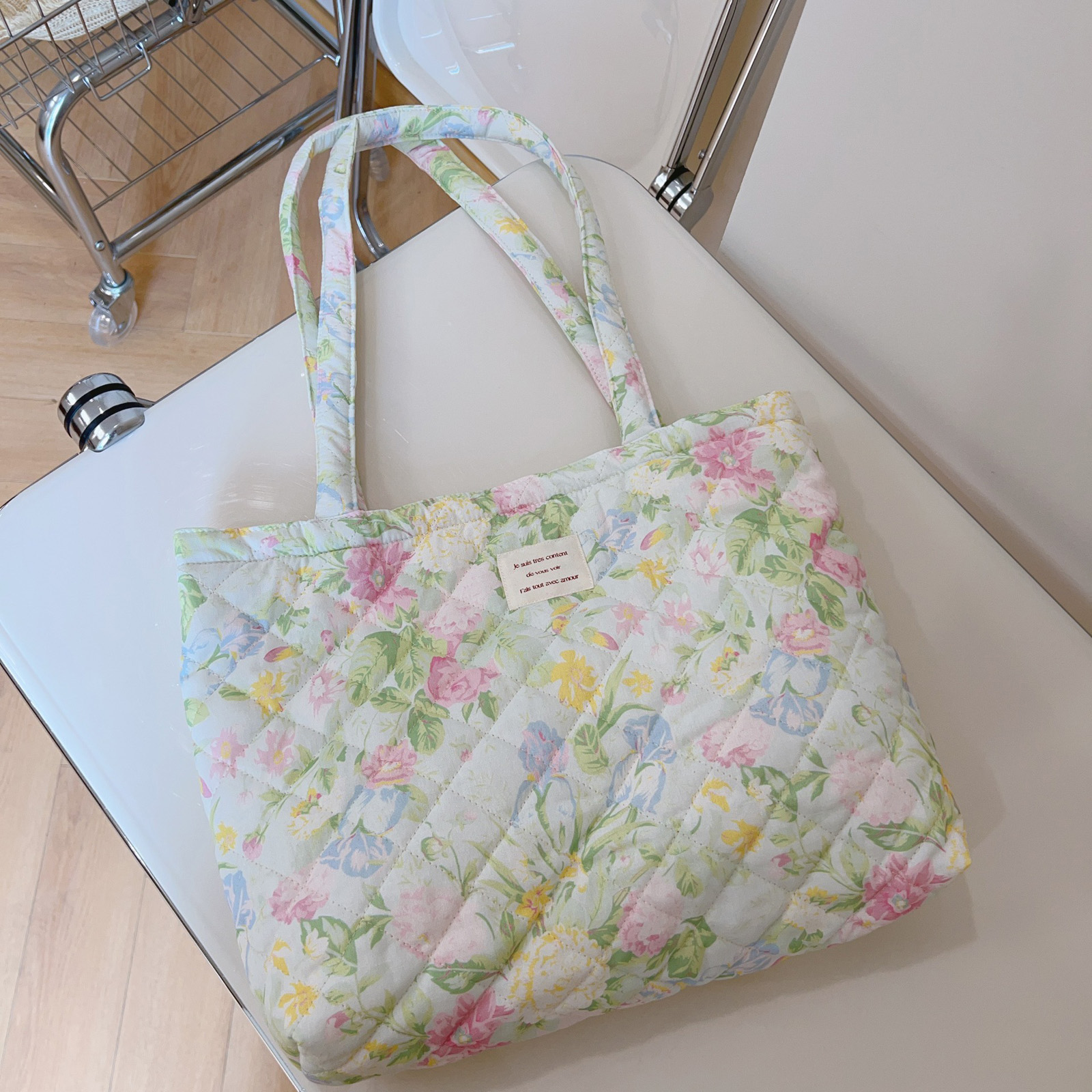 French Floral Quilted Tote Bag - Canvas Tote Bag ulasan dan harga